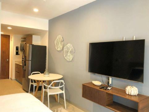 Urban Towers Playa Del Carmen Apartment ภายนอก รูปภาพ